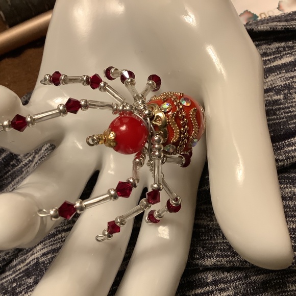 Beaded Spider - Picture 4 of 4